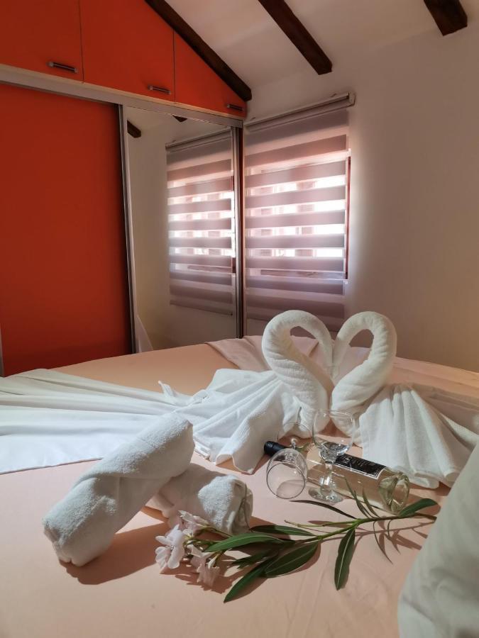 Duplex Apartman Lazaro Kotor Buitenkant foto