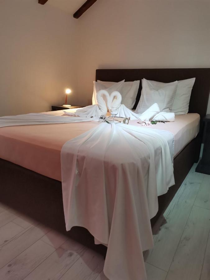 Duplex Apartman Lazaro Kotor Buitenkant foto
